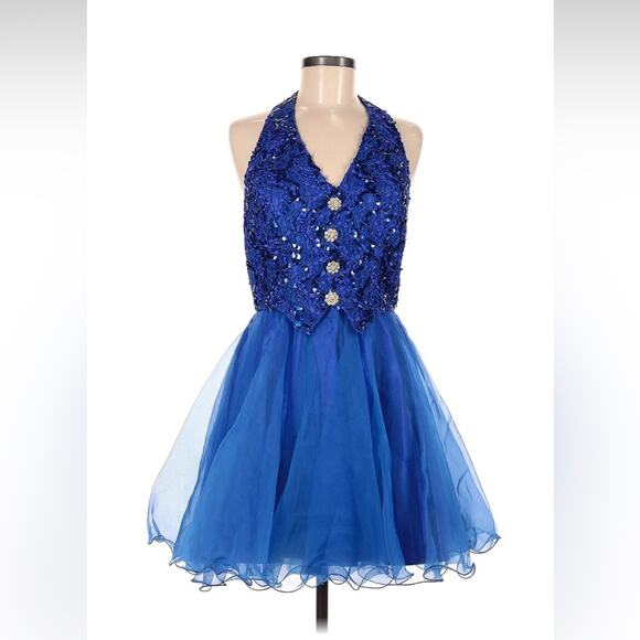 Vintage 80s Faviana blue sequin chiffon fit and flare halter cocktail dress, 9 - Picture 1 of 12